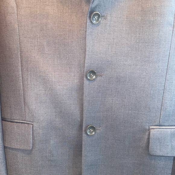 Apollo King Men’s Suit 2-piece: 46R Jacket; 40R Pants - Picture 3 of 7